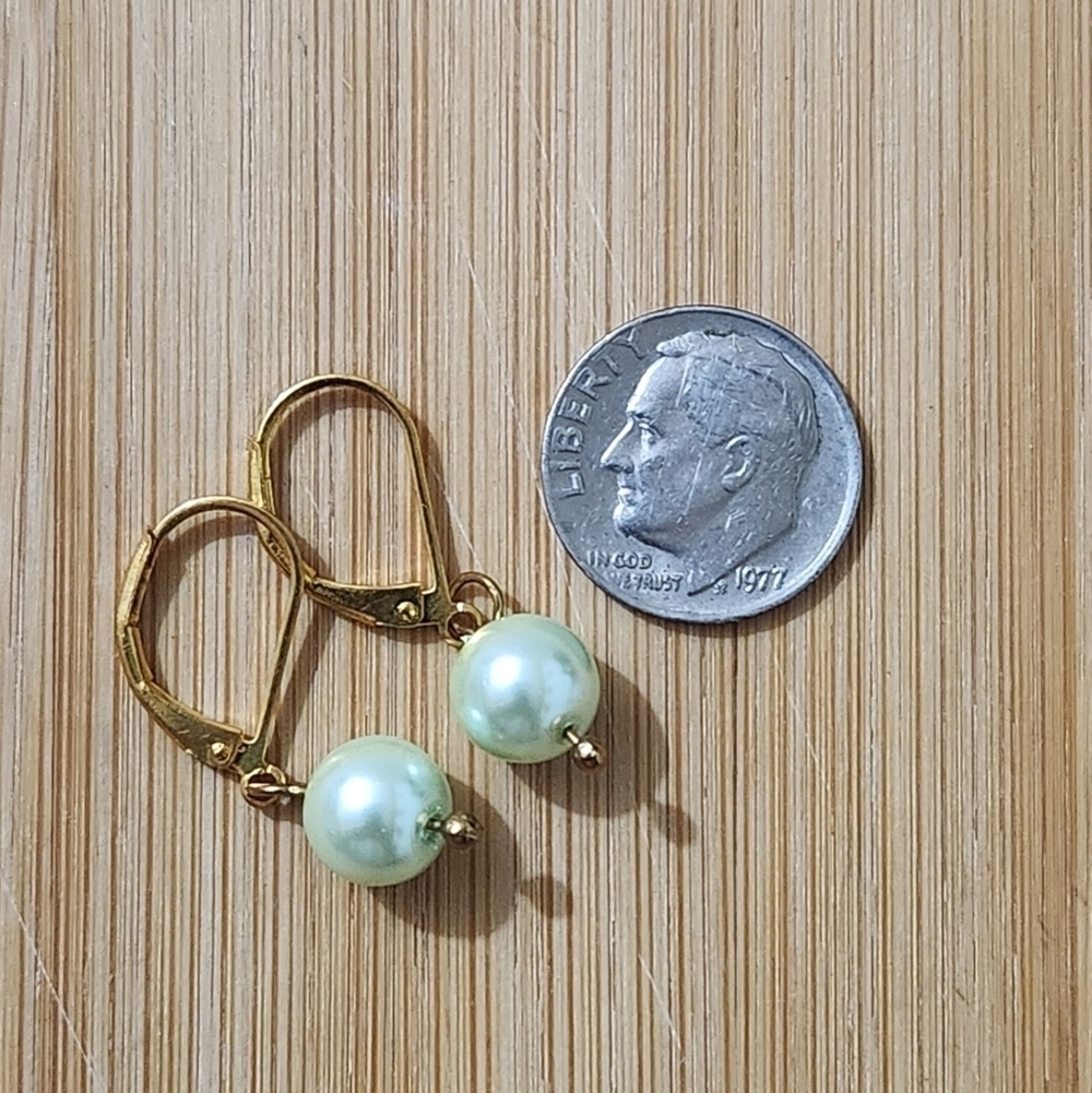 Hand Crafted Elegant Pastel Green  Pearl Drop Earrings Pierced